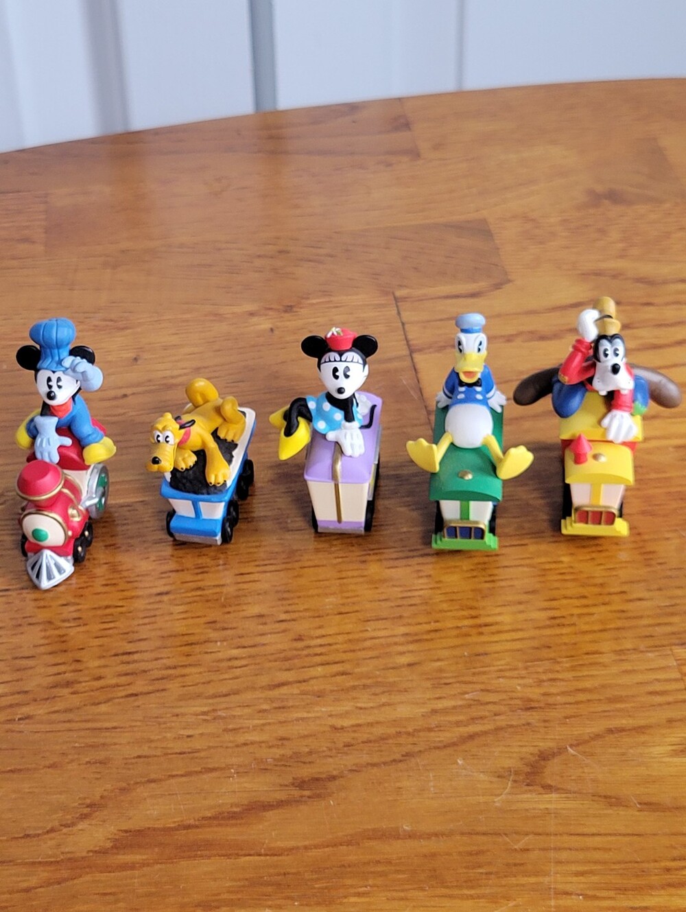 1998 Hallmark Merry Miniatures Disney Train Set